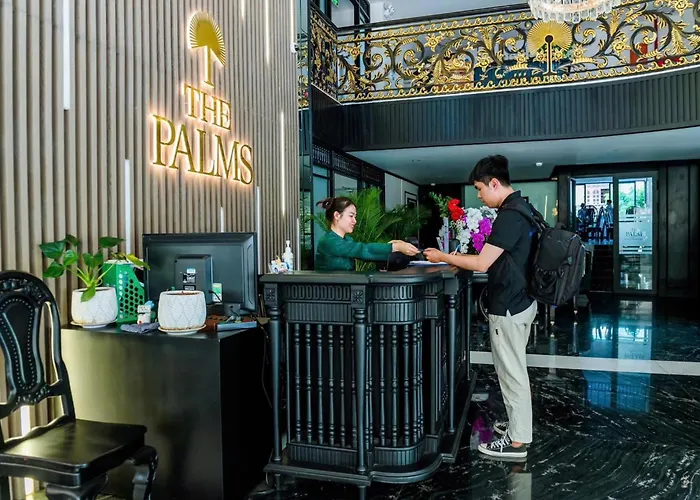 The Palms Khách sạn